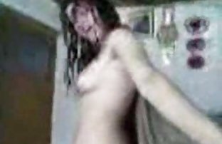 XXX કાકા ચોદવા માંટે ઉત્તેજીત કરવું અને fucked યુવાન ભત્રીજી