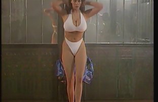 XXX સમાપ્ત ગાંડ માં છોકરી ઘૂંટણ