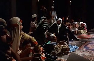 XXX ગાય લાવ્યા તેની પ્રેમિકા સાથે મજા એક વાયબ્રેટર