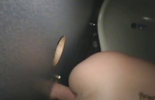 XXX અપલોડ અજાણી વ્યક્તિ Fucks જેકુઝી આ manageress સંસ્થા