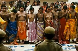 XXX જબરદસ્ત asshole આ ચિક સાથે pigtails